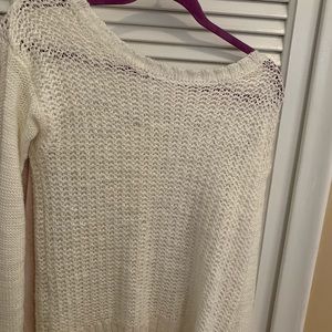 Adorable worn Aeropostale sweater perfect!!